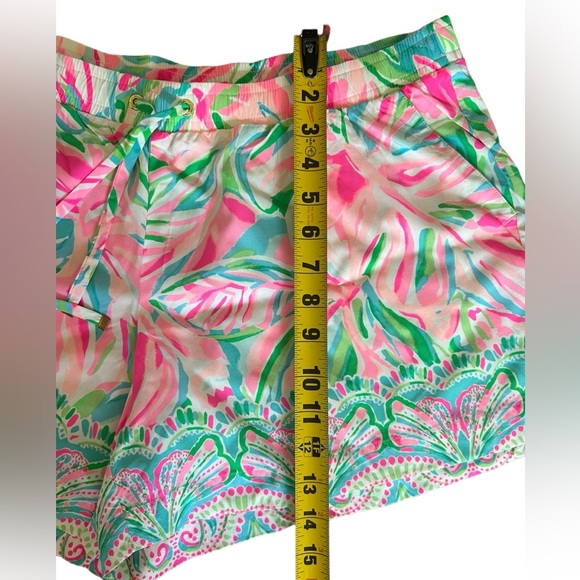 Lilly Pulitzer BUNDLE  "Katia" Fished my wish print & Croc my World. Shorts XL - Picture 10 of 12